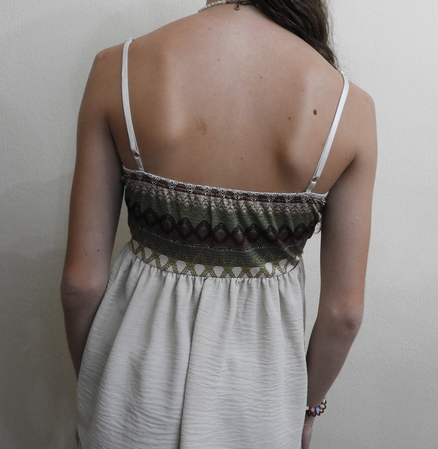 Blusa corta con tirantes