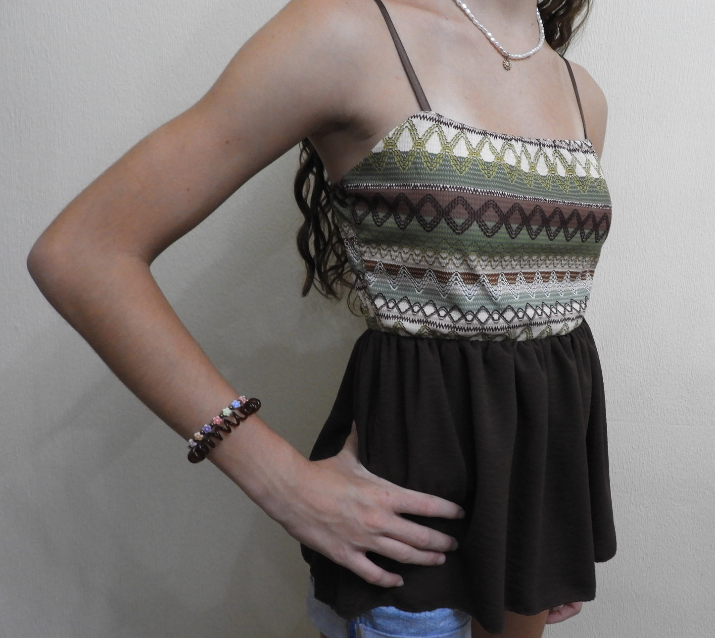 Blusa corta con tirantes