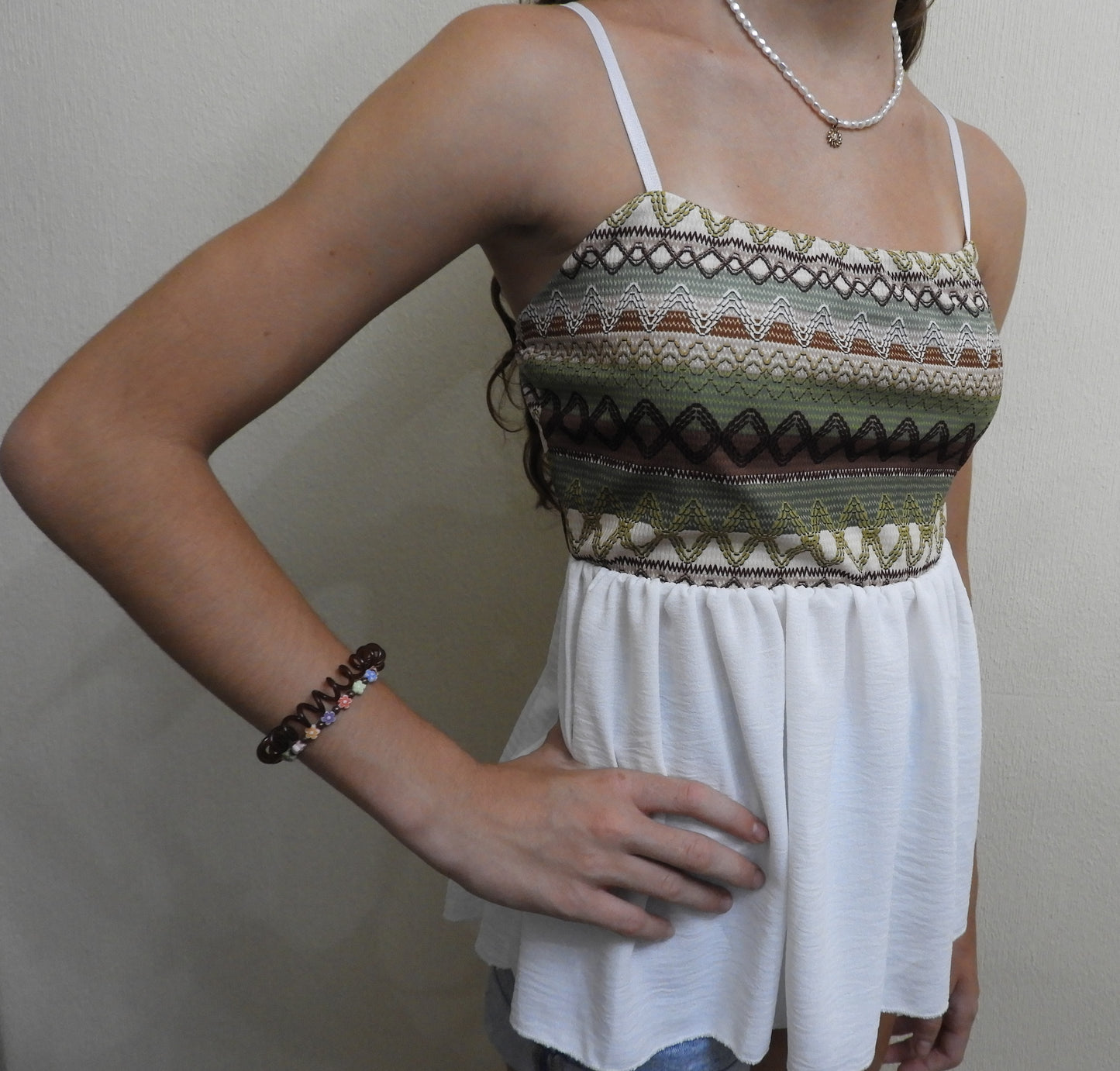 Blusa corta con tirantes