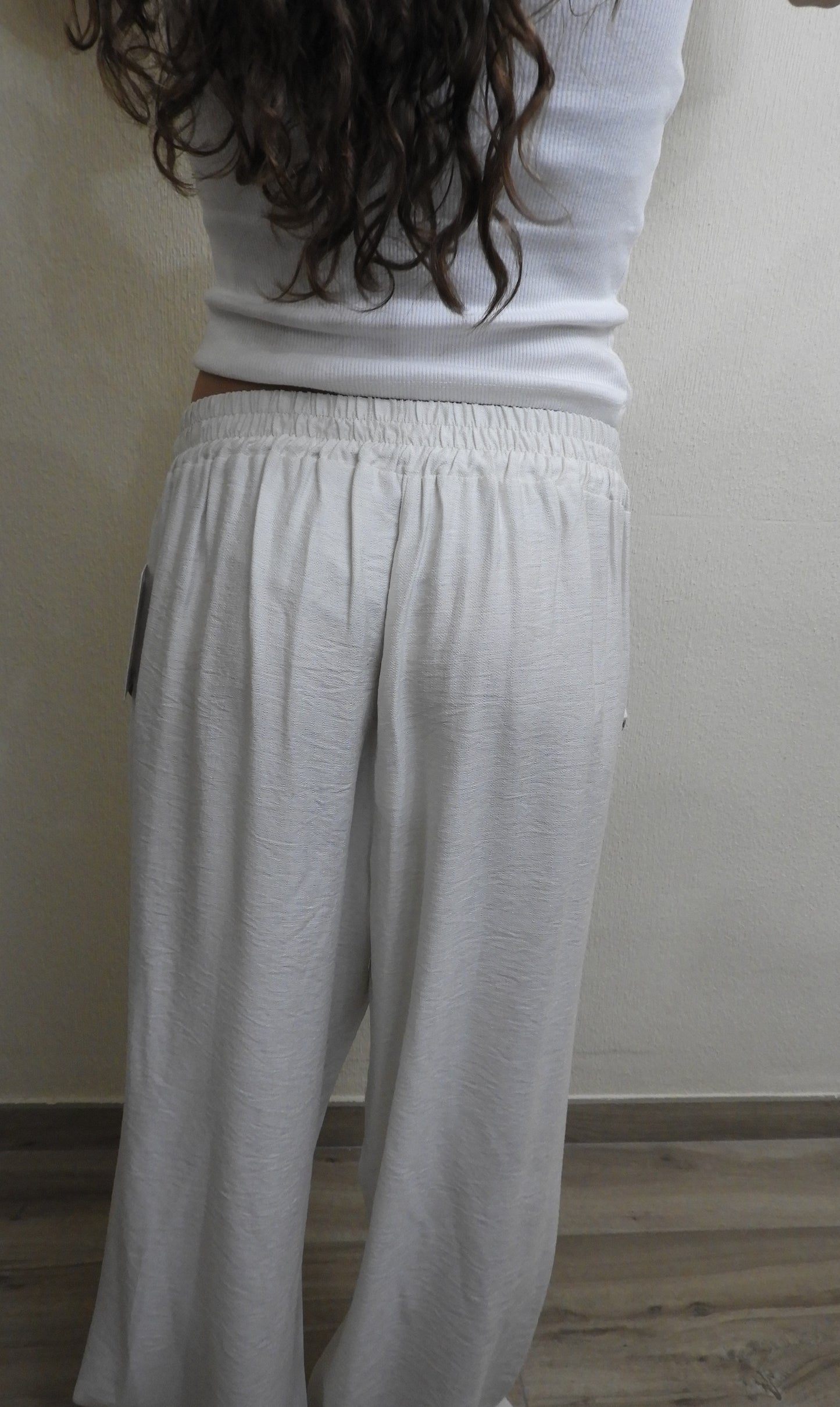 Pantalón largo con botones