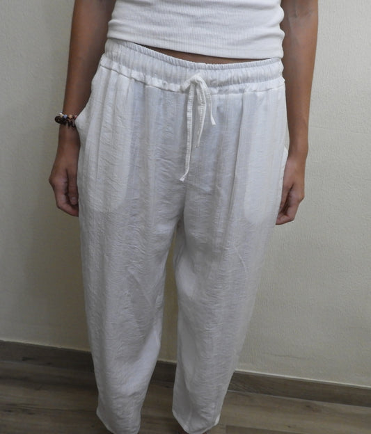 Pantalón largo con bolsillos